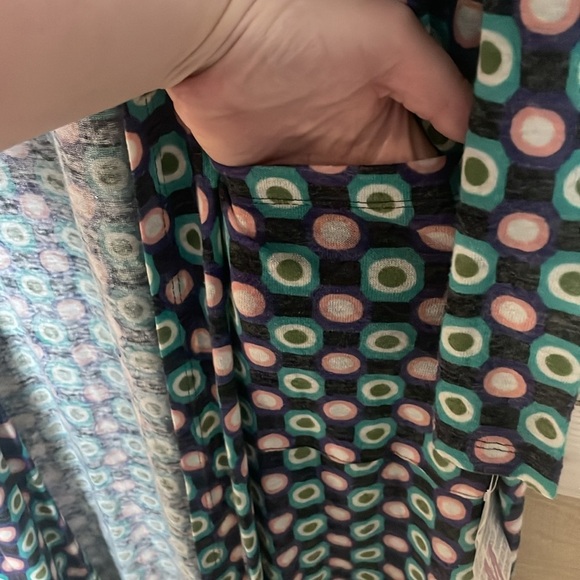 LuLaRoe size Medium Black with Multicolor Dots Patterned Lightweight Cardigan - Picture 4 of 6